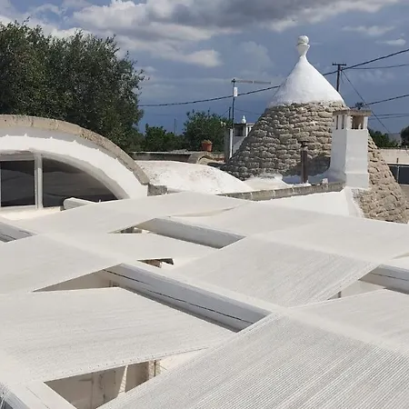 Holiday home Trullo Titti